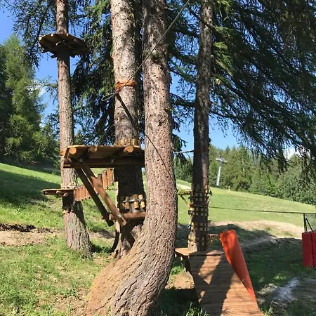 Miravidi, Montchavin-la Plagne, Jacuzzi & Sauna شقة لا بلاني